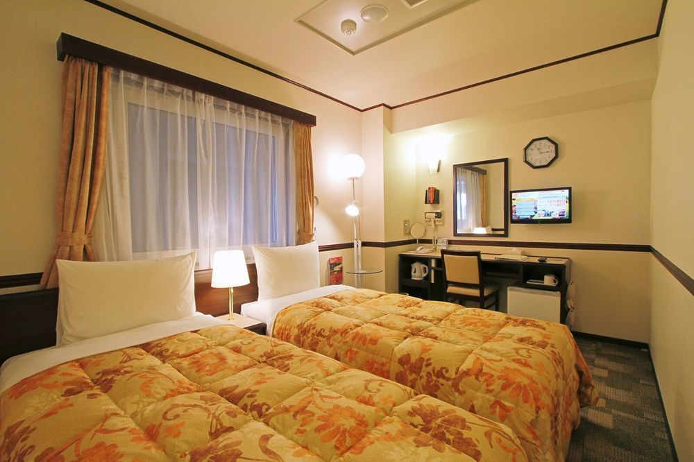 Toyoko Inn Kashiwa Eki Nishi Guchi Экстерьер фото
